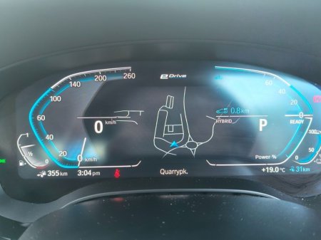 2023 BMW 5-Series - photo 9