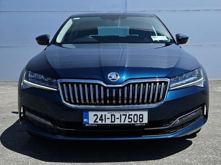 2024 Skoda Superb - photo 2