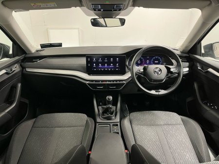 2023 Skoda Octavia - photo 2