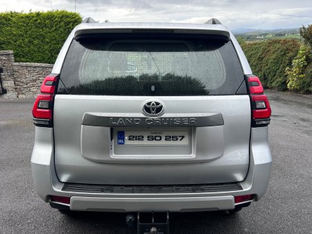 2021 Toyota Land Cruiser - photo 5