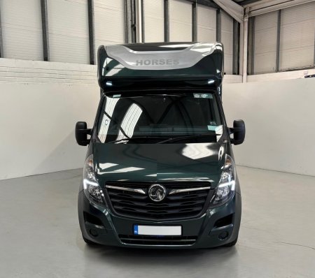2021 Vauxhall Movano - photo 2