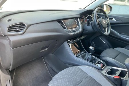 2021 Vauxhall Grandland X - photo 18