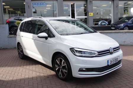 2021 Volkswagen Touran - photo 2