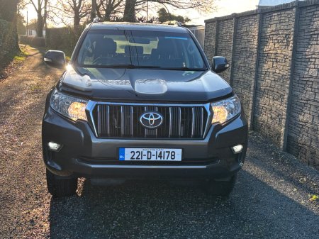 2022 Toyota Land Cruiser - photo 4