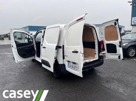 2020 Citroen Berlingo - photo 6