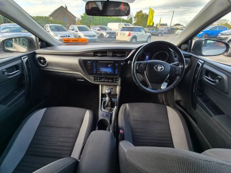 2016 Toyota Auris - photo 13