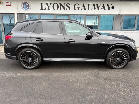 2025 Mercedes-Benz GLC - photo 5