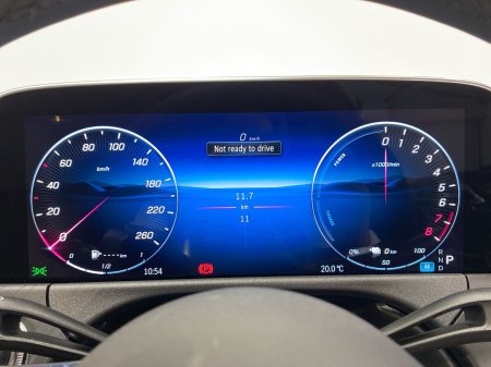 2025 Mercedes-Benz E-Class - photo 9