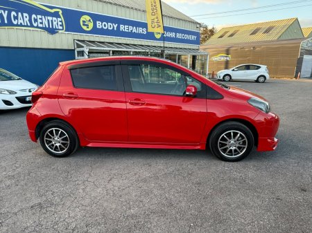 2014 Toyota Vitz - photo 7