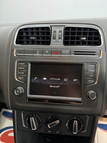 2015 Volkswagen Polo - photo 18