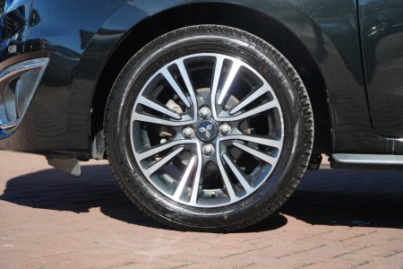 2017 Mitsubishi Mirage - photo 20