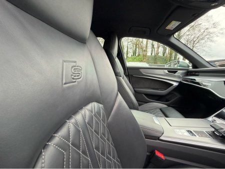 2020 Audi S6 - photo 24