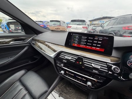 2018 BMW 5-Series - photo 28