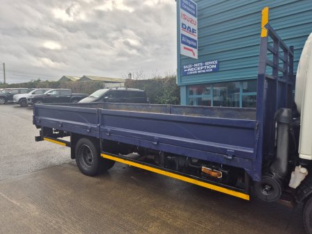 2010 Isuzu NQR - photo 3