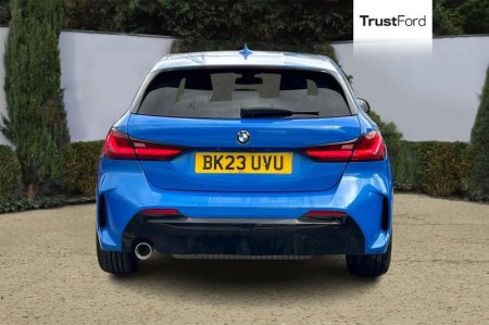 2023 BMW 1-Series - photo 7