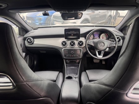 2016 Mercedes-Benz GLA - photo 12