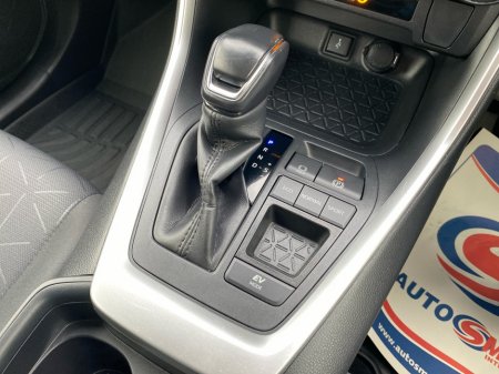 2021 Toyota RAV4 - photo 16