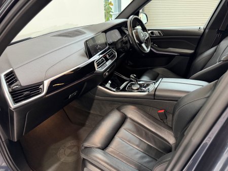 2022 BMW X5 - photo 12