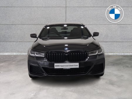 2022 BMW 5-Series - photo 16
