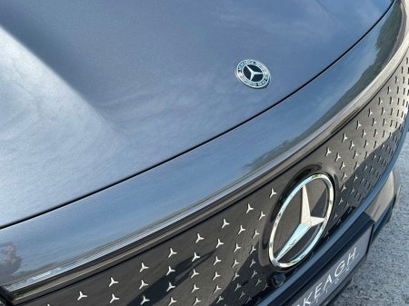 2025 Mercedes-Benz EQB - photo 9