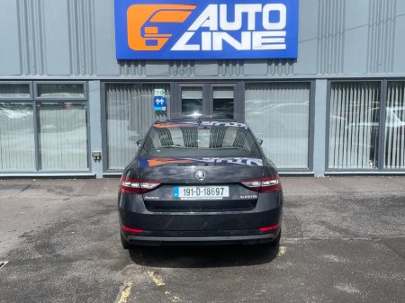 2019 Skoda Superb - photo 4