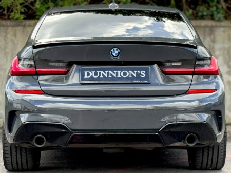 2022 BMW 3-Series - photo 8