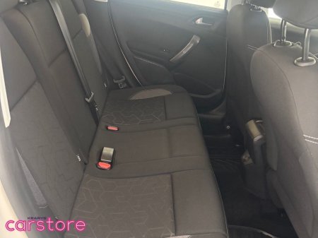 2018 Peugeot 2008 - photo 10