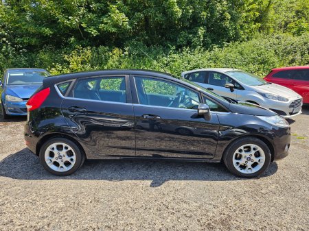 2012 Ford Fiesta - photo 3