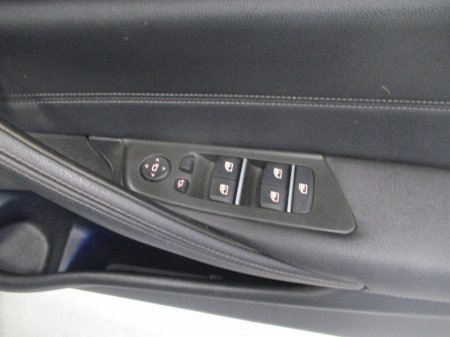 2023 BMW 5-Series - photo 18