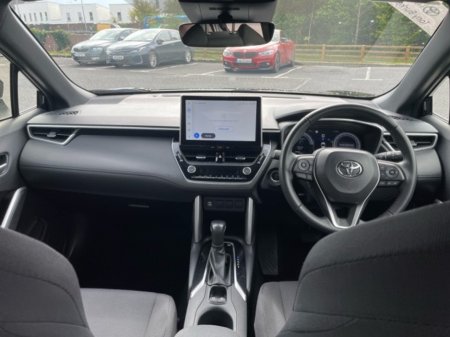 2023 Toyota Corolla Cross - photo 8