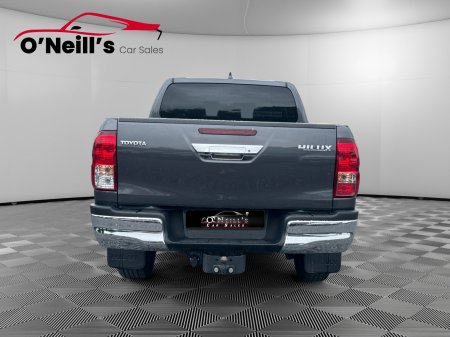 2025 Toyota Hilux - photo 7