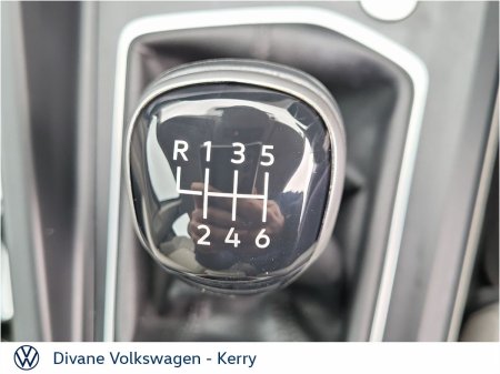 2022 Volkswagen Golf - photo 15