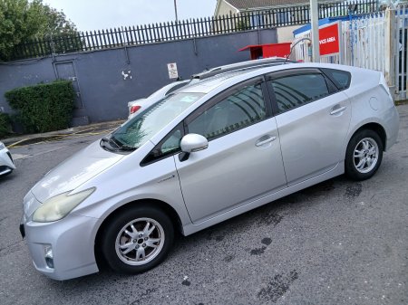 2011 Toyota Prius - photo 2