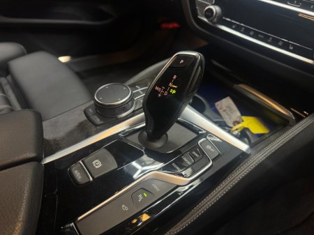 2019 BMW 5-Series - photo 10