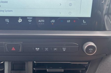 2025 Ford Transit Custom - photo 35