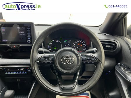 2022 Toyota Yaris - photo 27