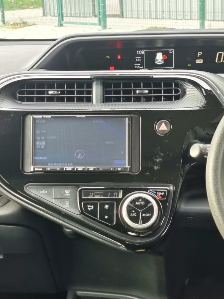 2020 Toyota Aqua - photo 22