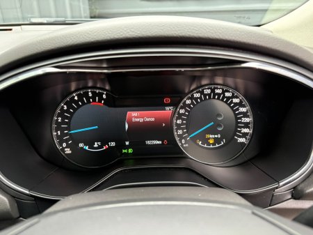 2018 Ford Mondeo - photo 25