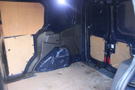 2020 Ford Transit - photo 12