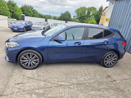 2022 BMW 1-Series - photo 5