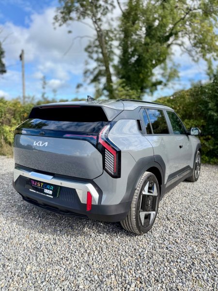 2026 Kia EV3 - photo 12