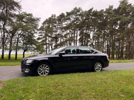2019 Skoda Superb - photo 4
