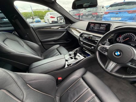 2018 BMW 5-Series - photo 25