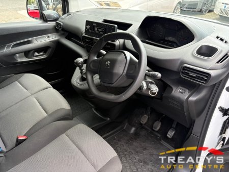 2022 Peugeot Partner - photo 5