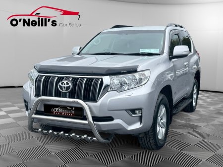 2020 Toyota Land Cruiser - photo 3