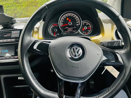 2017 Volkswagen up! - photo 18