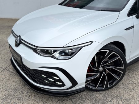 2022 Volkswagen Golf - photo 8