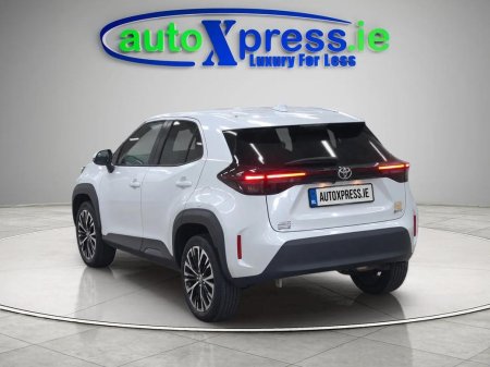 2023 Toyota Yaris Cross - photo 2