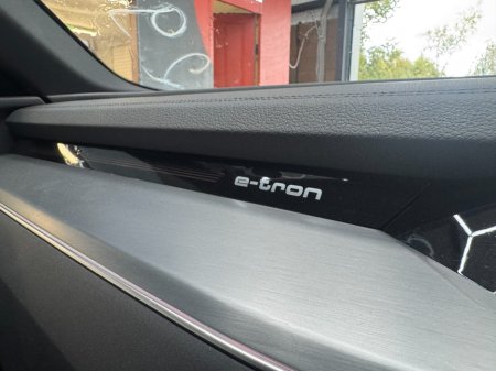 2023 Audi e-tron - photo 14