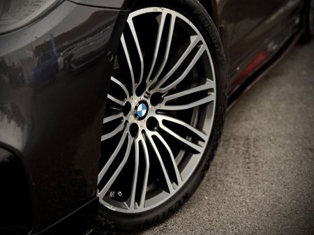 2018 BMW 5-Series - photo 25